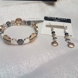NWT: Nine West jewelry set